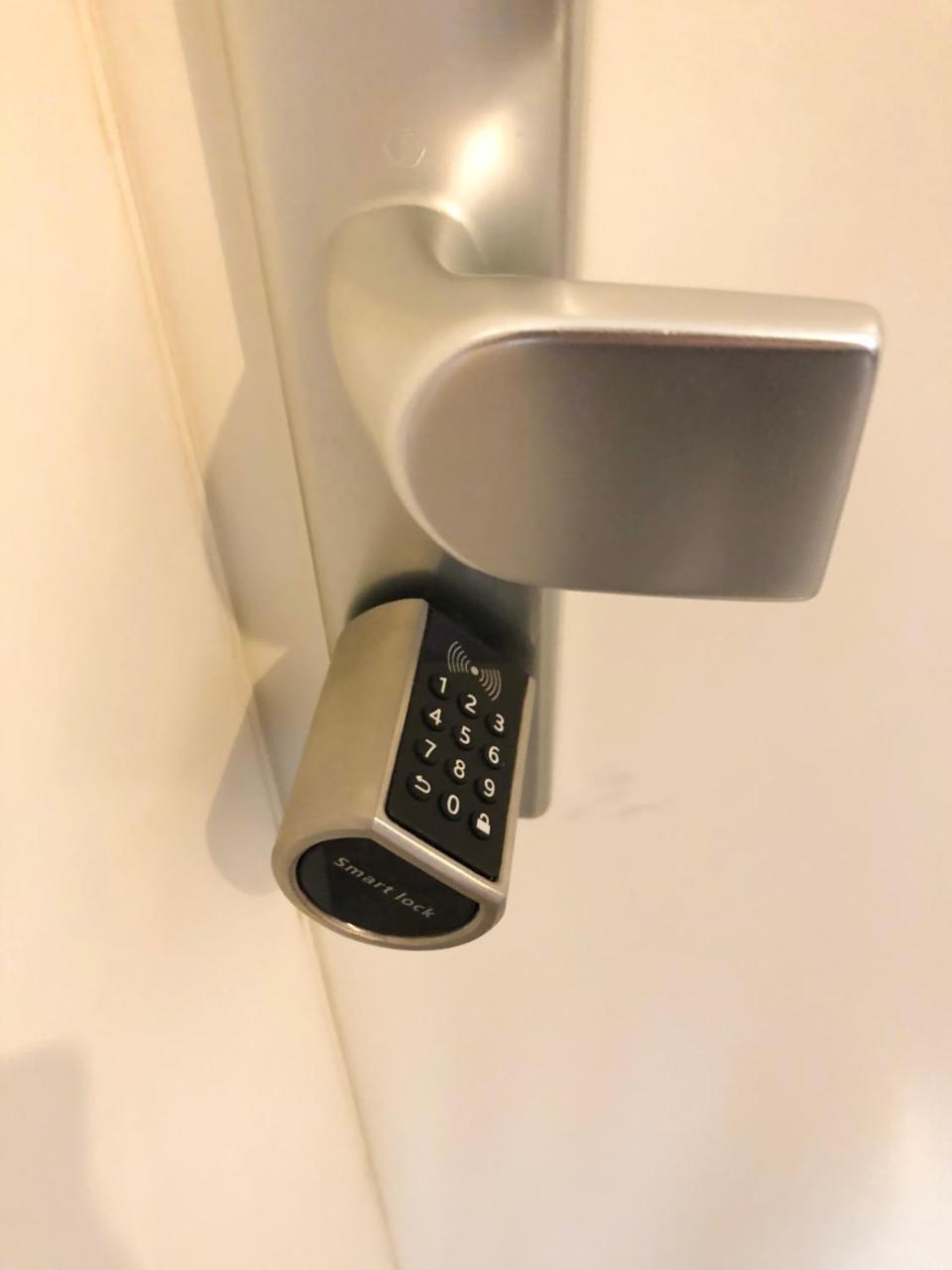 Christiano Apartments Hauptbahnhof | Contactless Check-In 비엔나 외부 사진