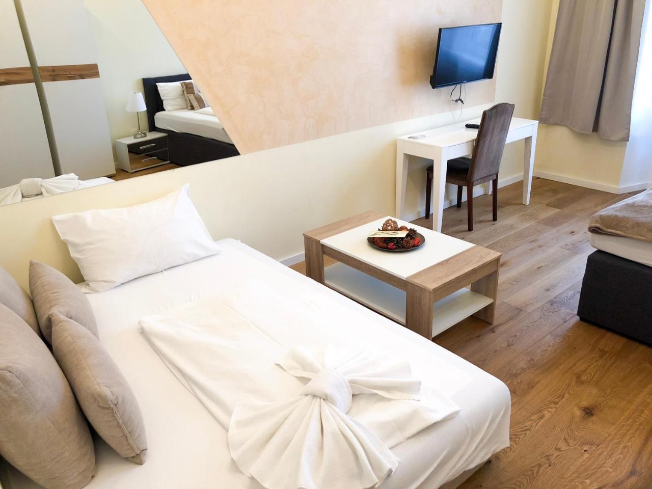 Christiano Apartments Hauptbahnhof | Contactless Check-In 비엔나 외부 사진